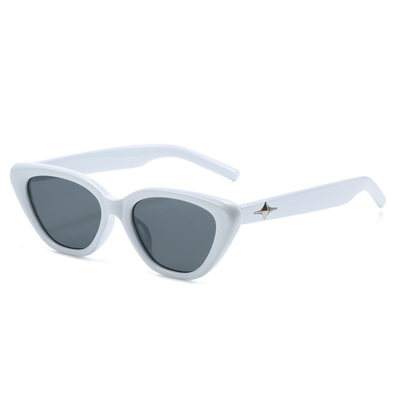 Cat-Eye Sunglasses Bowlift