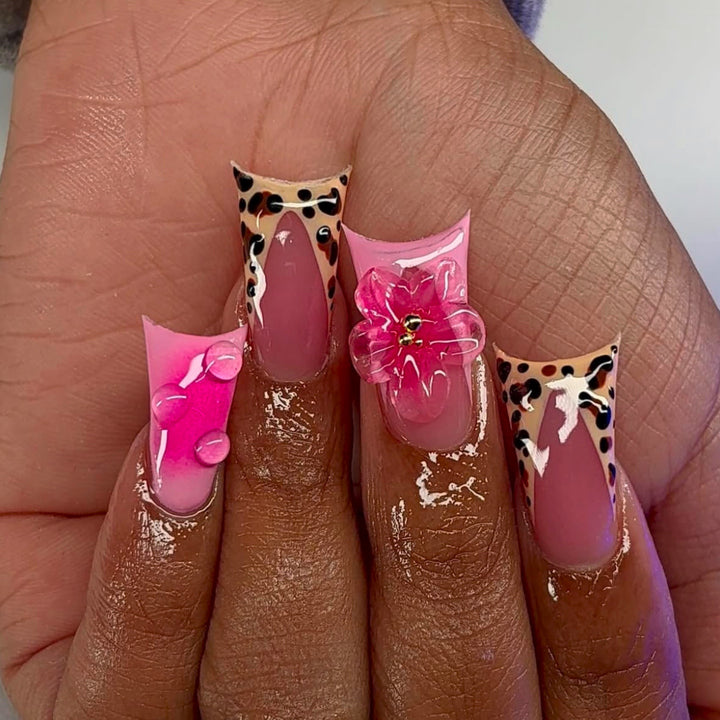 Glamorous Floral Nail Art Extensions Bowlift