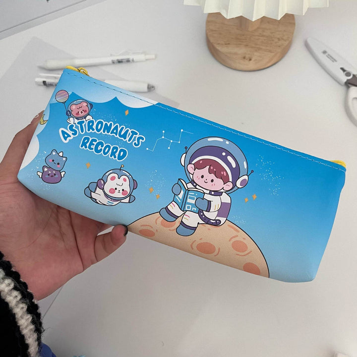 Astronaut-Themed Multipurpose Storage Pouch Bowlift