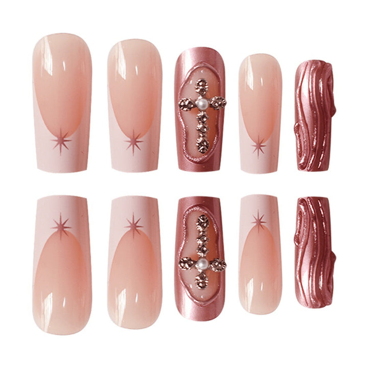 Glamorous Artistry Press-On Nail Set Bowlift