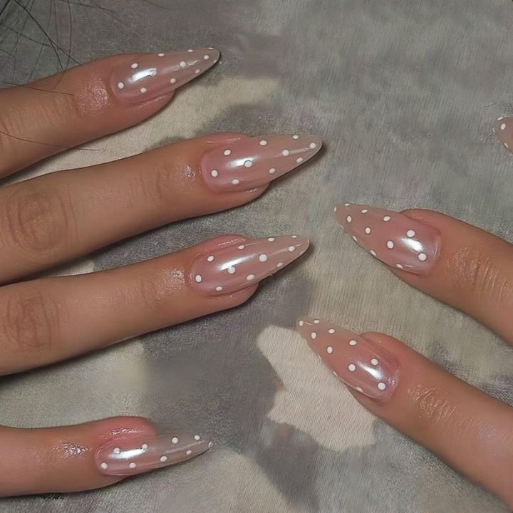 Artistic Polka Dot Stiletto Press-On Nails Bowlift
