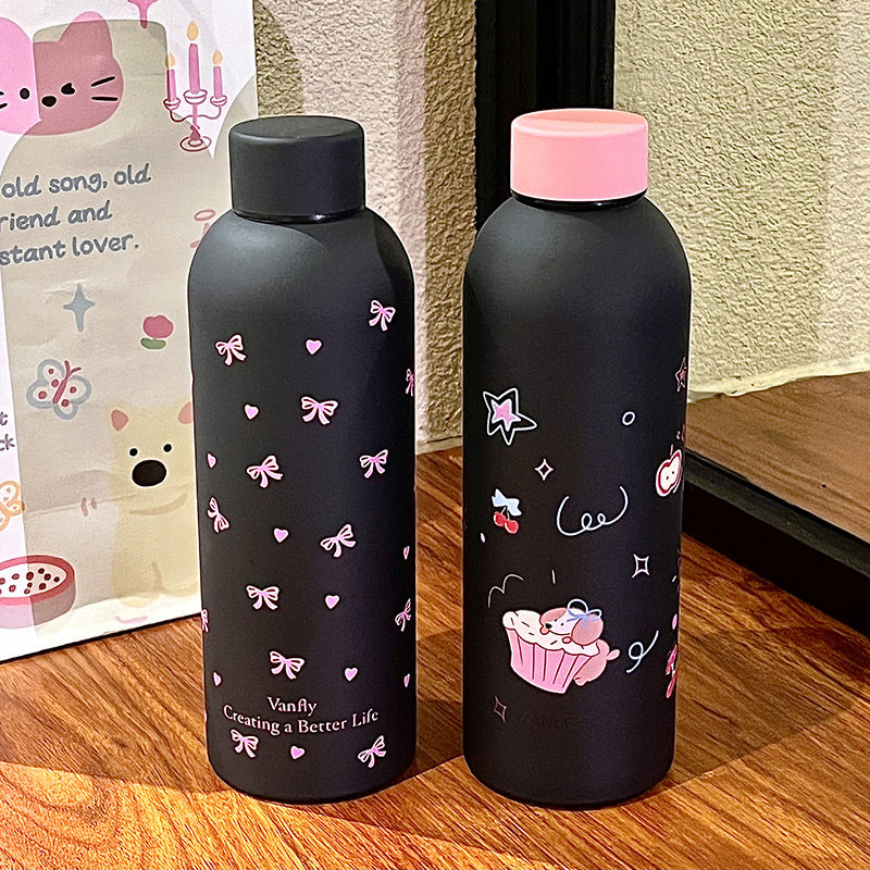 Women’s insulated cup with innovative closure system Bowlift