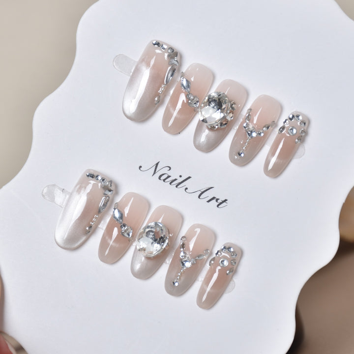 Elegant Crystal-Embellished Press-On Nail Extensions Bowlift