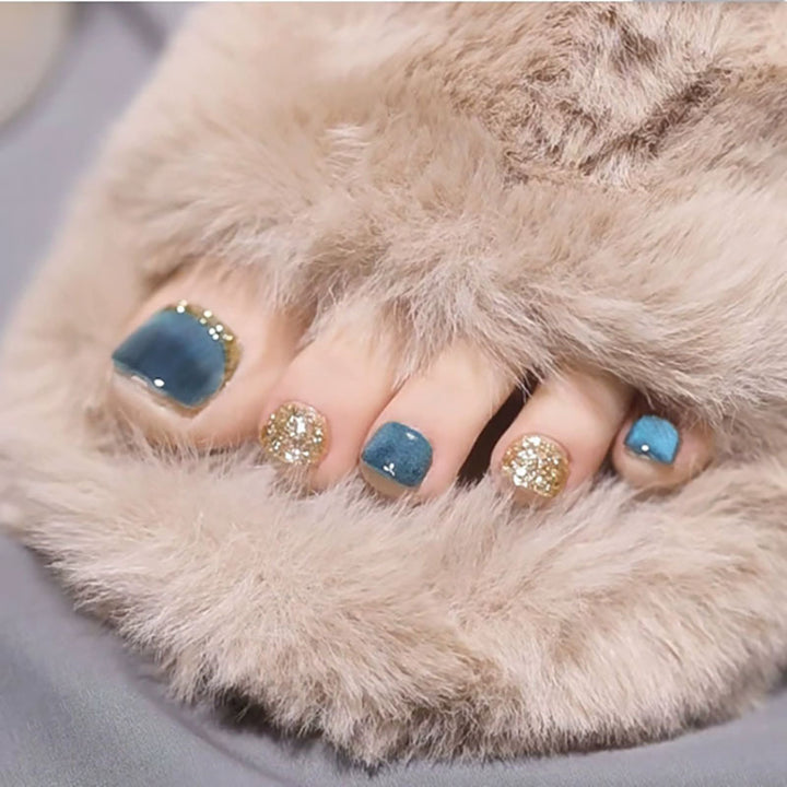 Glamorous Glittering Pedicure Set Bowlift