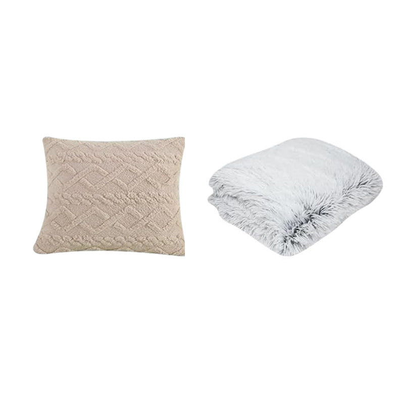 Plush Faux Fur Blanket   Dog Bed