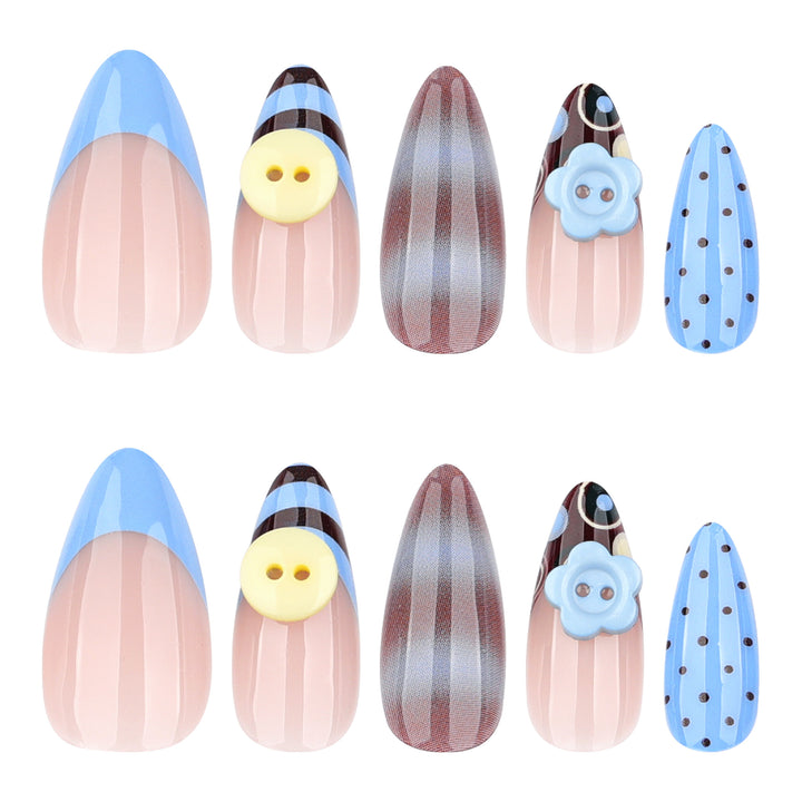 Creative Manicure Nails with Blooming Design Bowlift