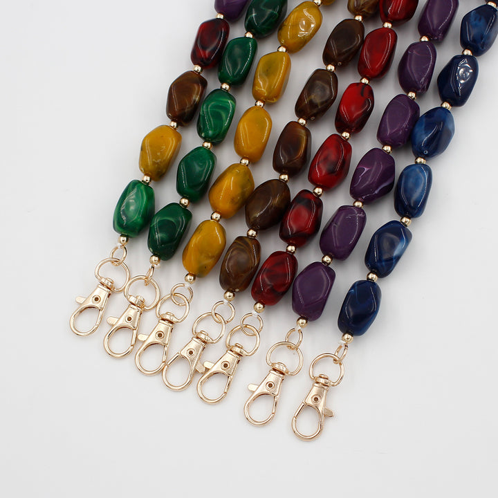 Elegant Beaded Eyewear Chain Bowlift