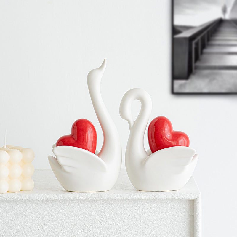 Elegant and romantic swans decorative figure Bowlift