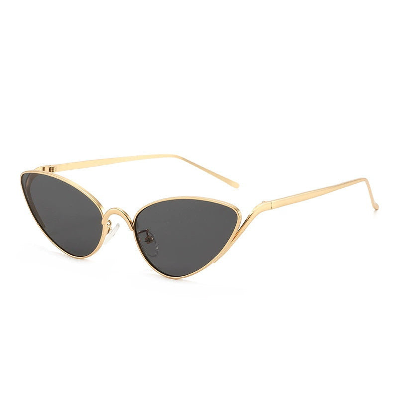 Women's Cat-Eye Sunglasses in Elegant Design Bowlift