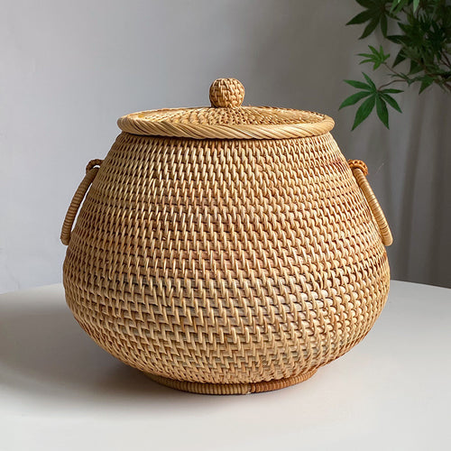 Handwoven basket Bowlift
