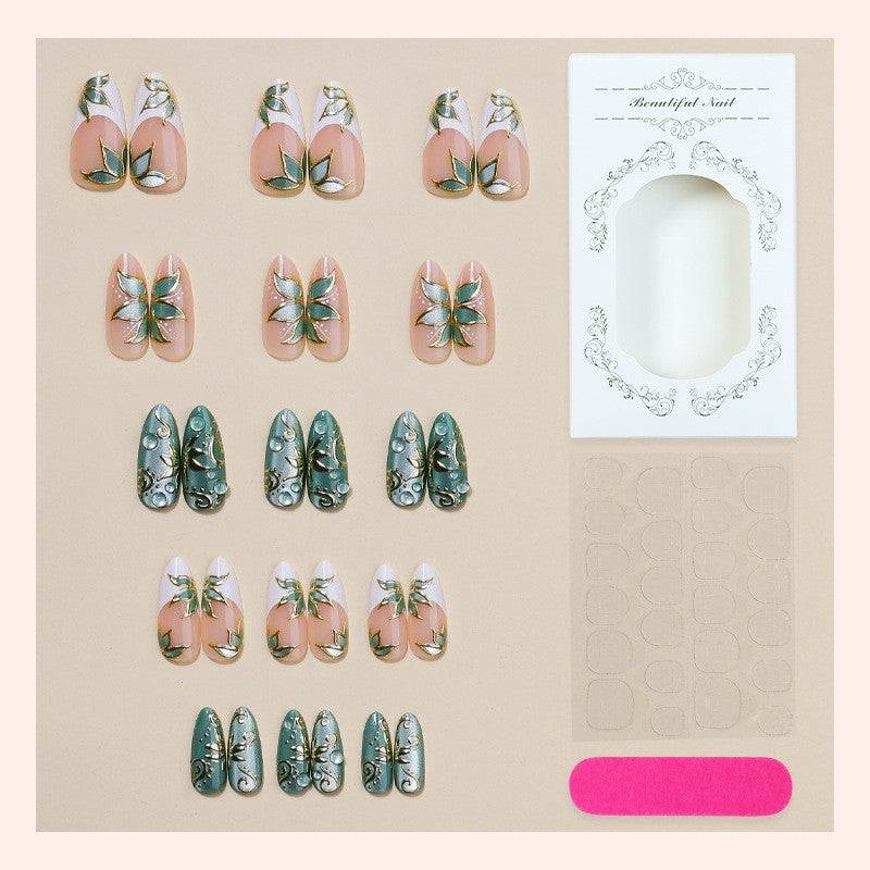 Artificial nail set with floral and glamorous accents Bowlift