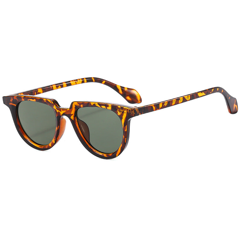 Women's fashionable glasses in elegant cat-eye design Bowlift
