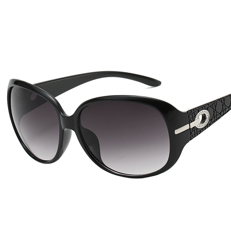 High-Style Oversized Sunglasses Bowlift