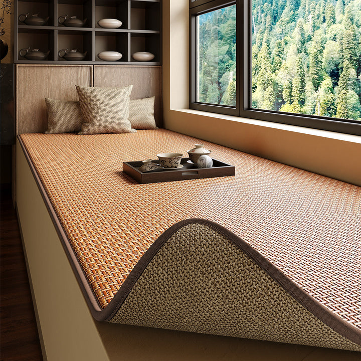 Textured Bed Cover Mat Bowlift