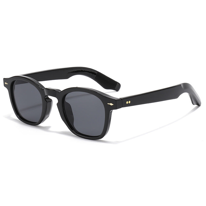 Vintage-Inspired Tortoiseshell Sunglasses Bowlift