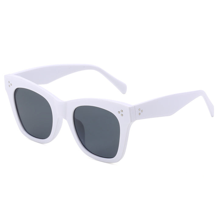 Ladies fashionable sunglasses in stylish Cat-Eye design Bowlift