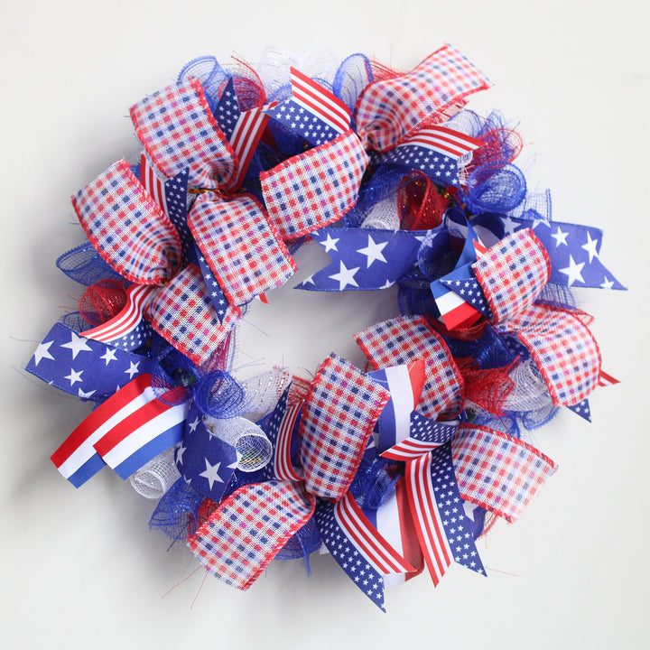 Unisex handmade patriotic door wreath with ribbon, star pattern and decorative net bow Bowlift