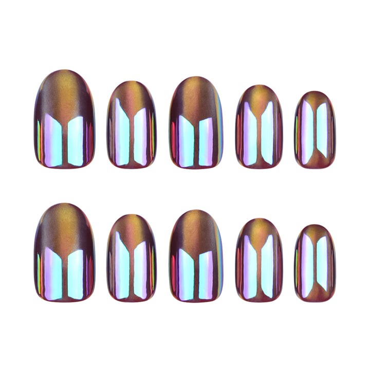 Shiny nail art with holographic effect Bowlift