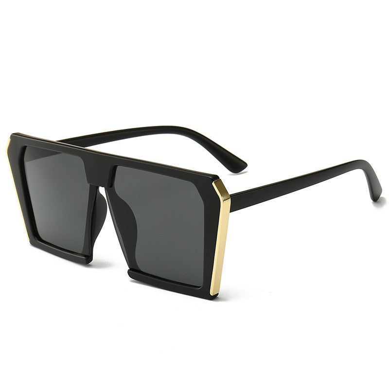 Ladies stylish geometric sunglasses in angular design Bowlift
