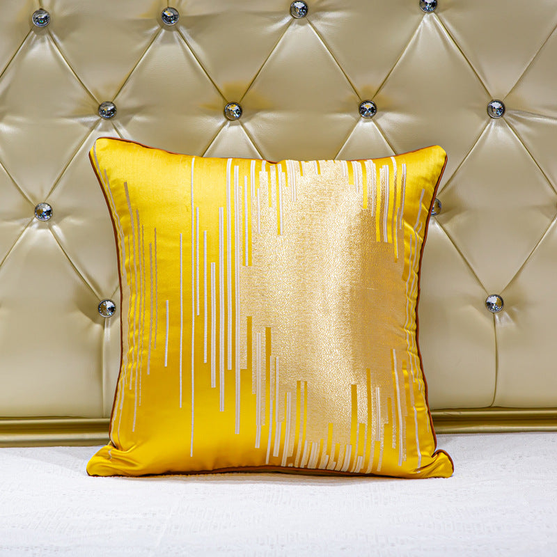 Geometric Pattern Decorative Throw Pillow
