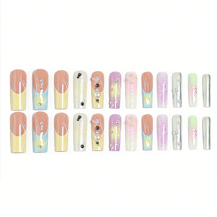 Artificial nail set with elegant floral and sparkling accents Bowlift