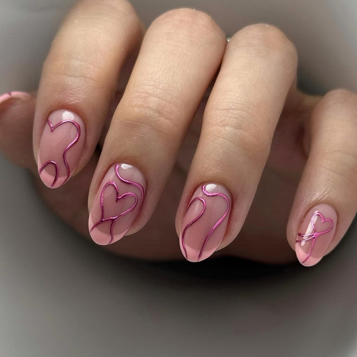 Artistic Heart-Designed Press-On Nails Bowlift