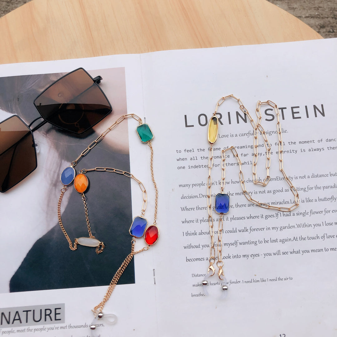 Artistic Eyewear Chain Bowlift