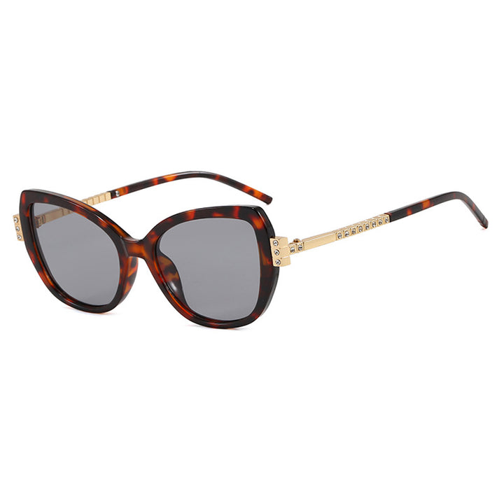 Women oversized sunglasses with protective UV filter and elegant accents Bowlift