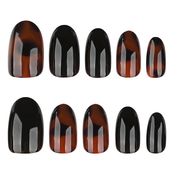 Elegant artificial nails in modern stiletto design Bowlift