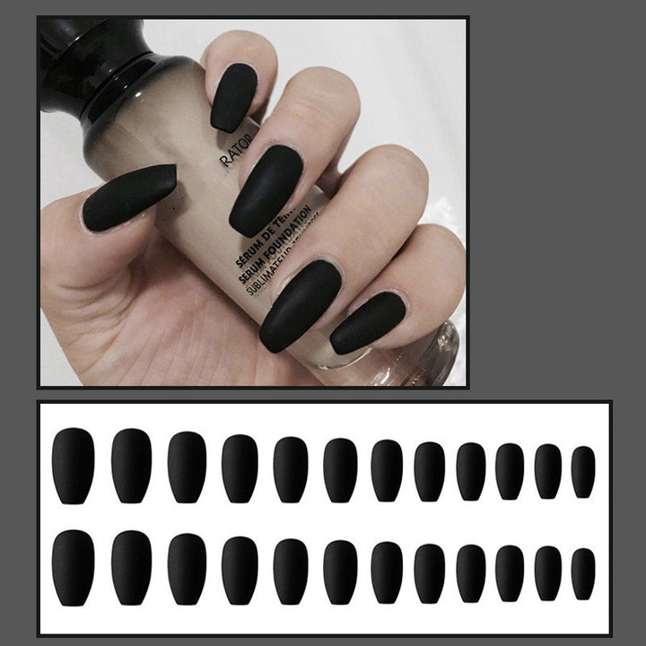 Frosted artificial nails in an elegant design Bowlift