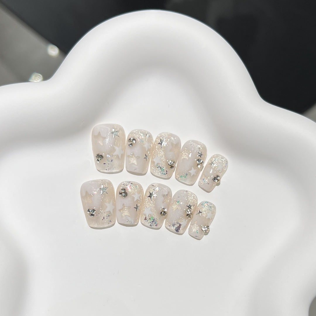Decorative Star-Accent Press-On Nail Set Bowlift