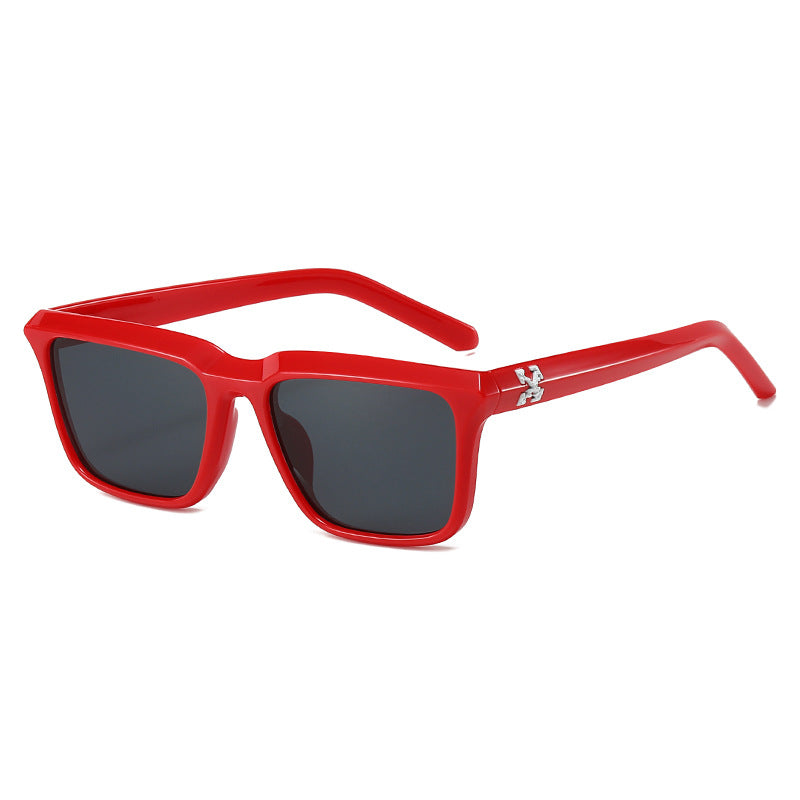 Women's fashionable sunglasses in modern rectangular design Bowlift