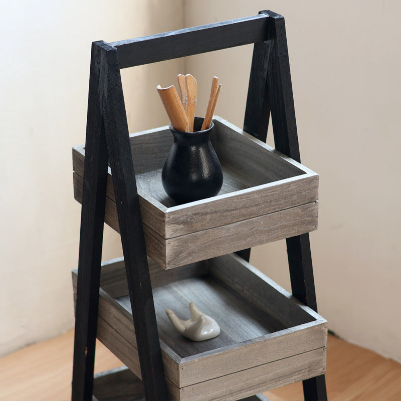 Three-door wooden shelf with modern design Bowlift