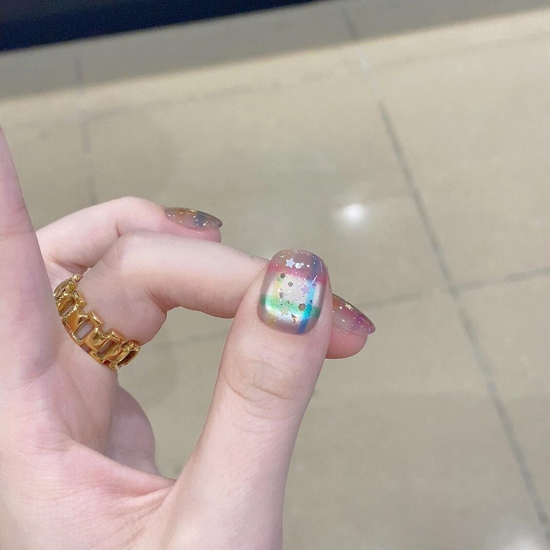 Glamorous artificial nails with multifunctional design Bowlift