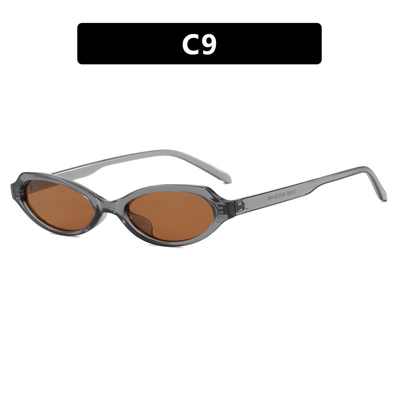 Ladies elegant sunglasses in stylish oval design Bowlift