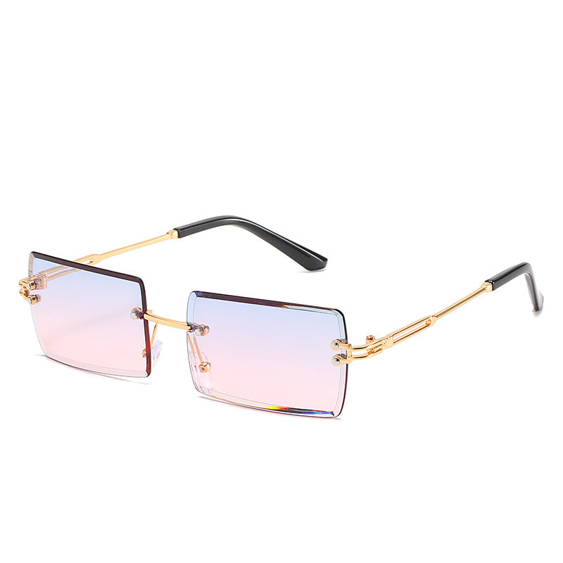 Women's stylish sunglasses with unique rectangular frame and sparkling details Bowlift