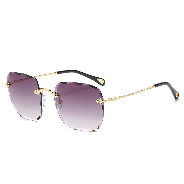 Women's stylish wing sunglasses with high-quality metal frame Bowlift
