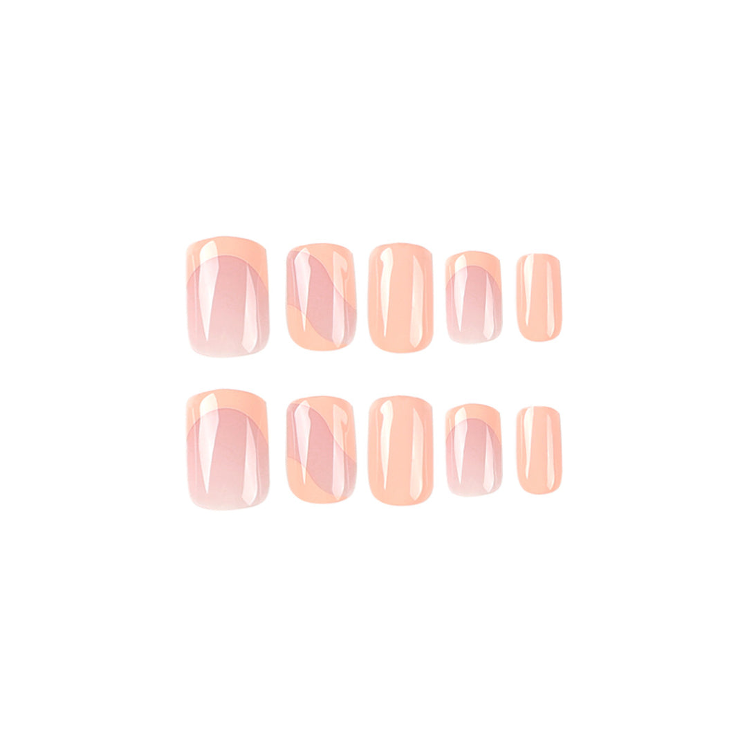 Gel Nails with Elegant Design Bowlift