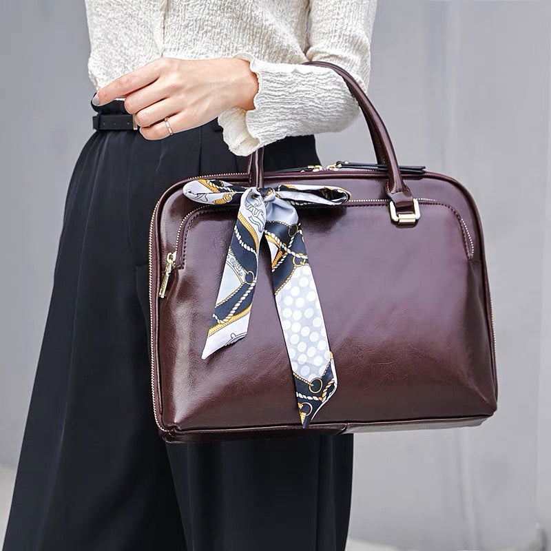 Elegant Business Bag with Structured Design Bowlift