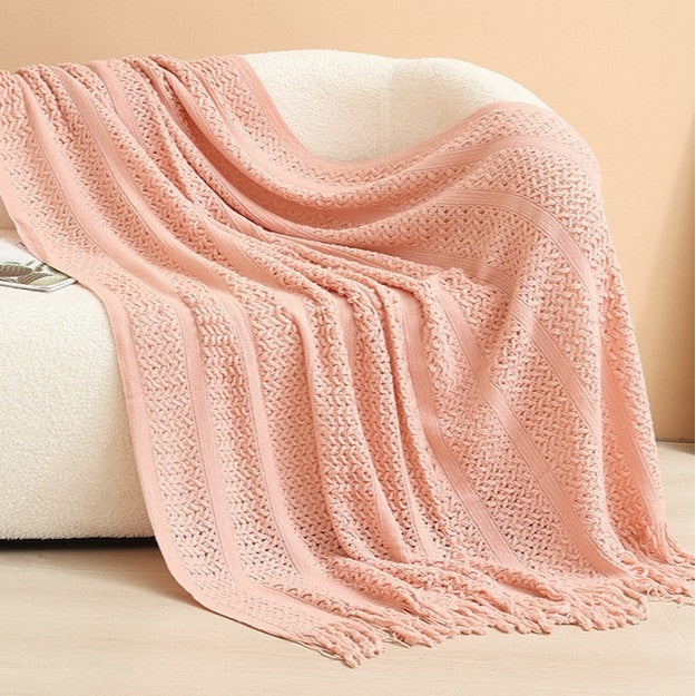 Women knitted throw blanket with fringes Bowlift