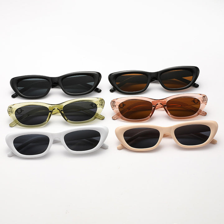 Women's Cat-Eye Sunglasses with Elegant Transparent Frame and UV Protection Bowlift