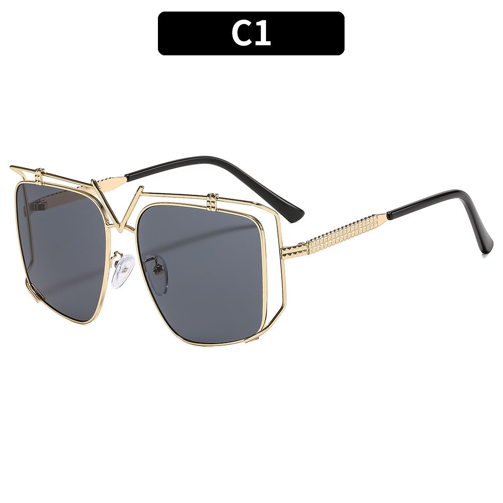 Luxurious Statement Square Sunglasses