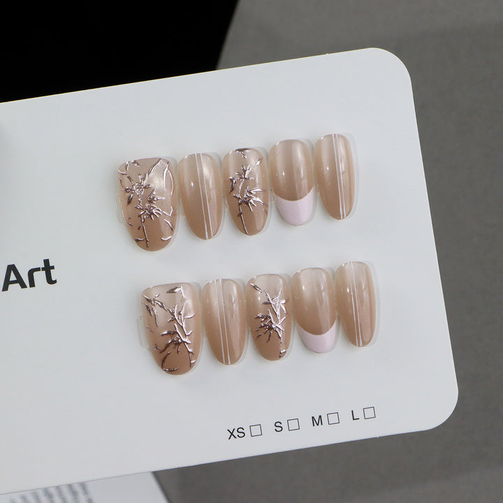 Elegant Nail Art Set with Artistic Designs Bowlift