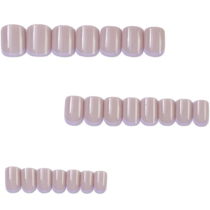 Artificial Nails in Soft Nude Look Bowlift