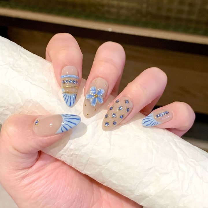 Decorative Nail Art Set with Floral and Gemstone Accents Bowlift