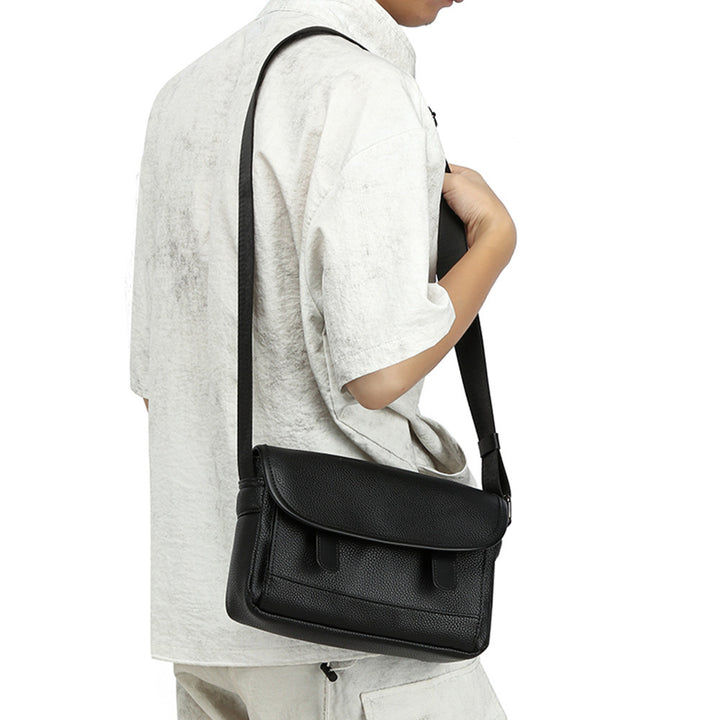 Durable shoulder bag with adjustable shoulder strap Bowlift