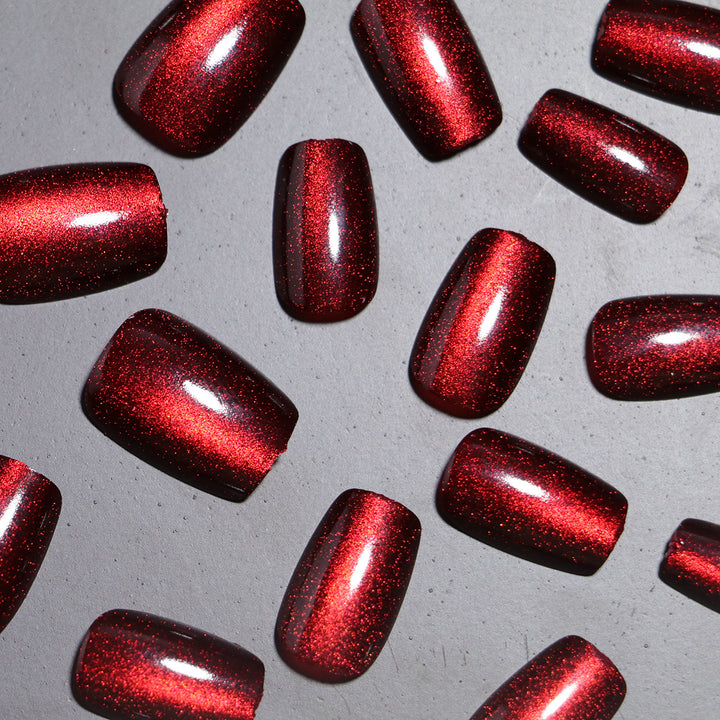 Glittering Press-On Nail Tips Set Bowlift