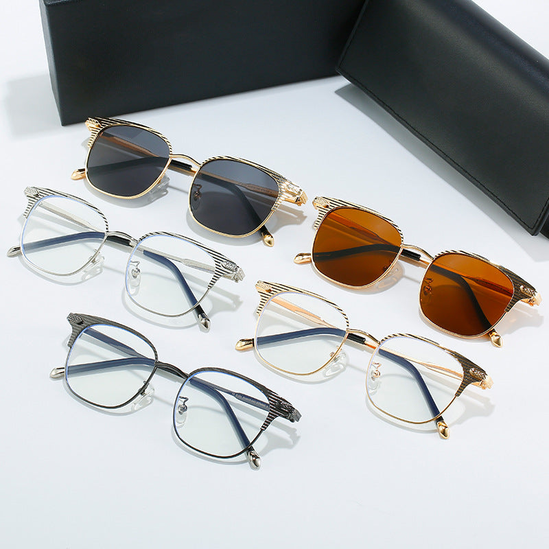 Ladies designer sunglasses with luxurious frame and mirrored lenses Bowlift