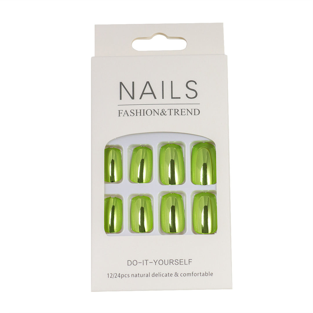 DIY Glossy Press-On Nails Bowlift