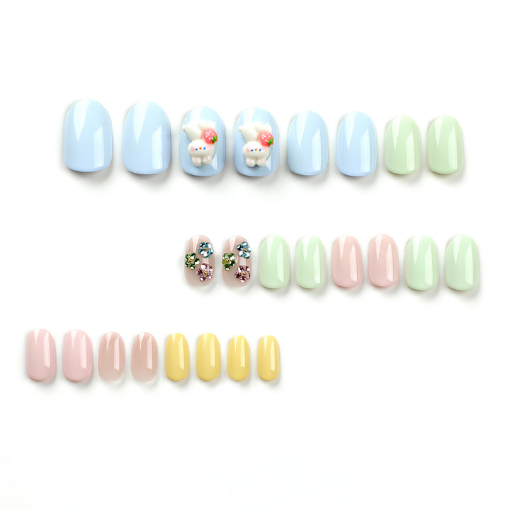 Artful Nail Art with Flower Decorations Bowlift